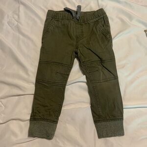 ⭐️ 5 for $15 Olive Green Pants
